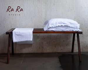 A Guide to Choosing the Perfect Decor Antiques for Your Living Space