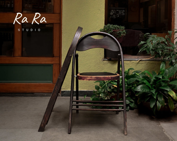 How to Incorporate Luxury Vintage Furniture into Modern Interiors