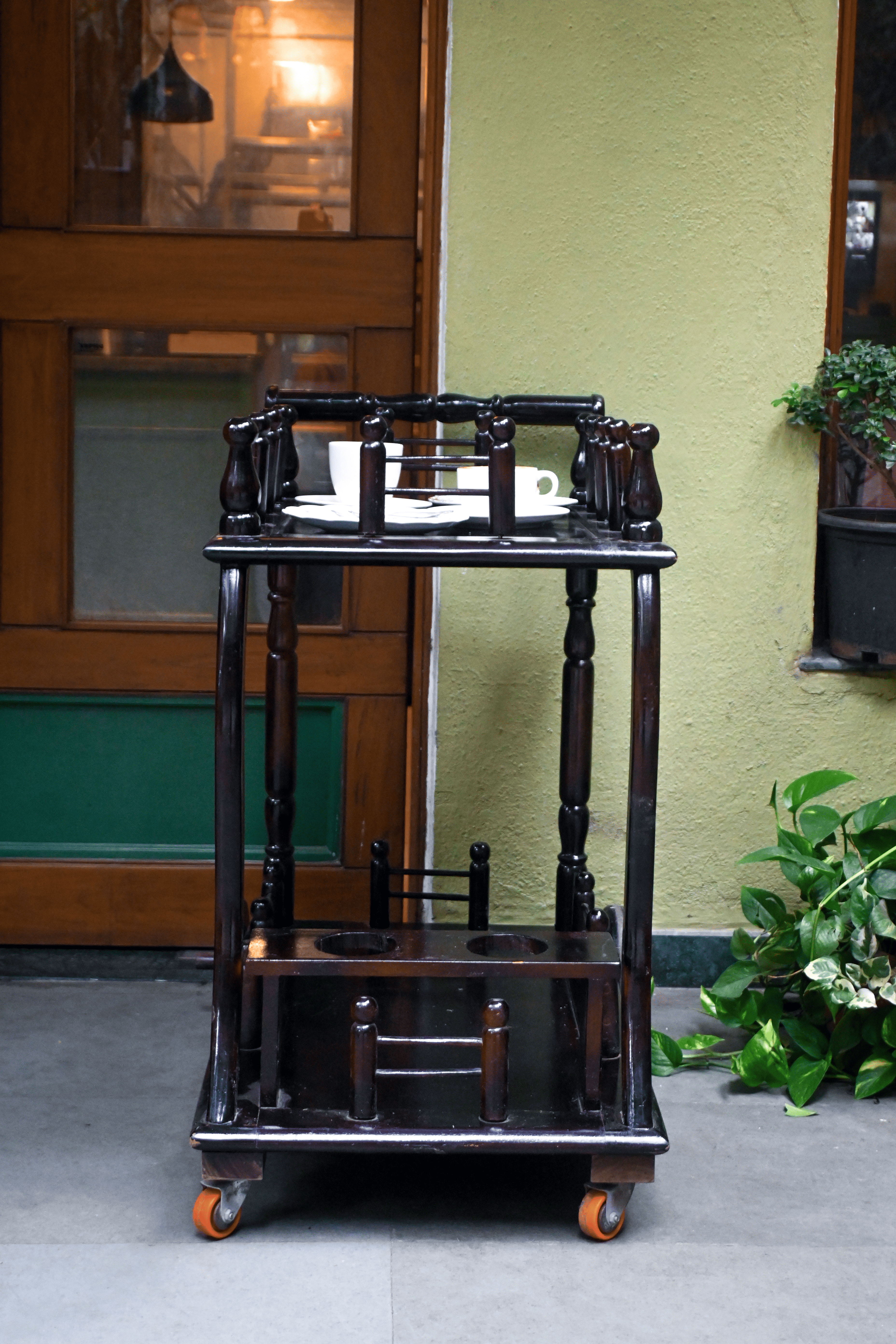 Evening Drifter - Bar Trolley