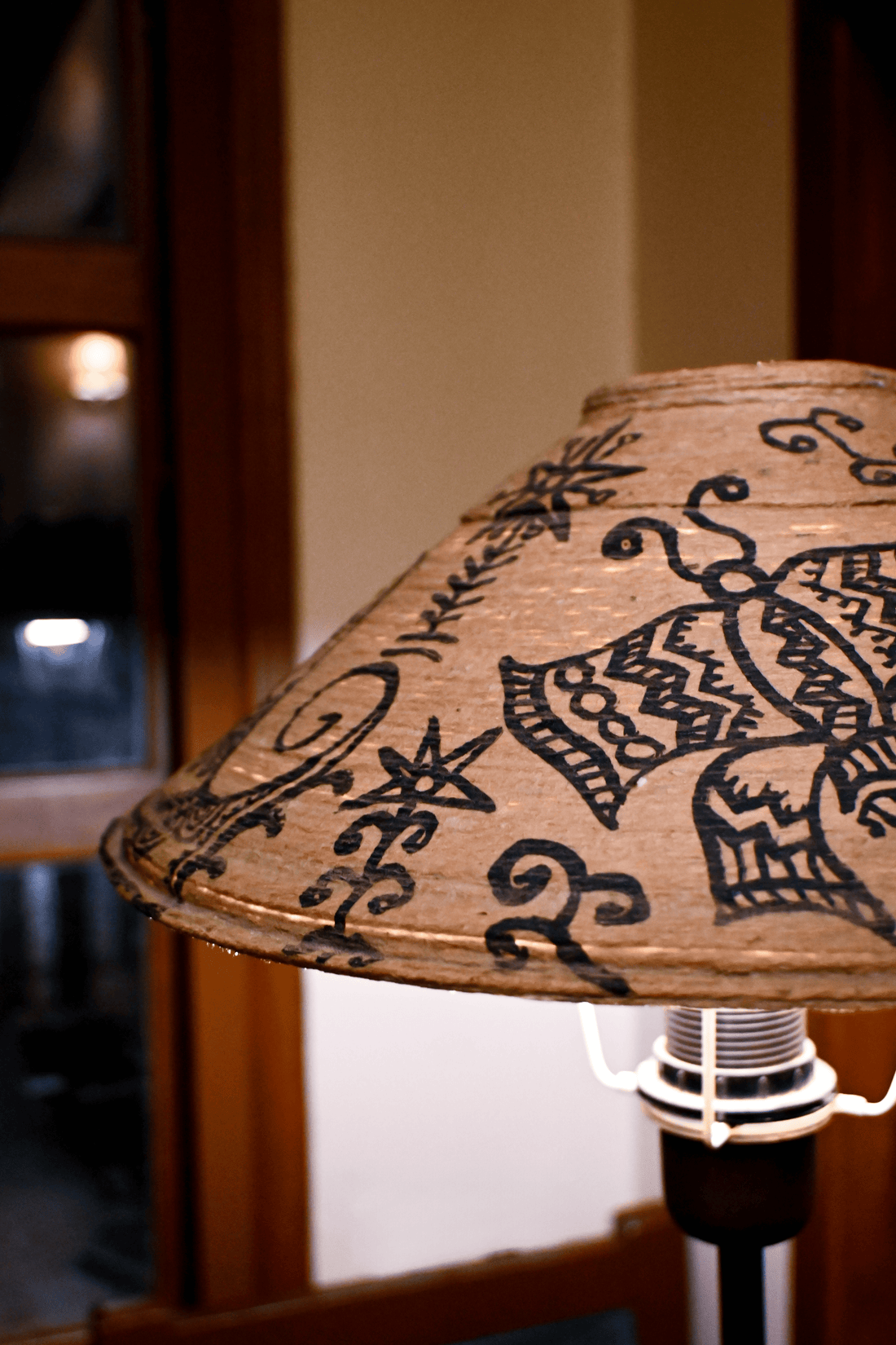Governor's Lamp - Cast Metal urn Lamp