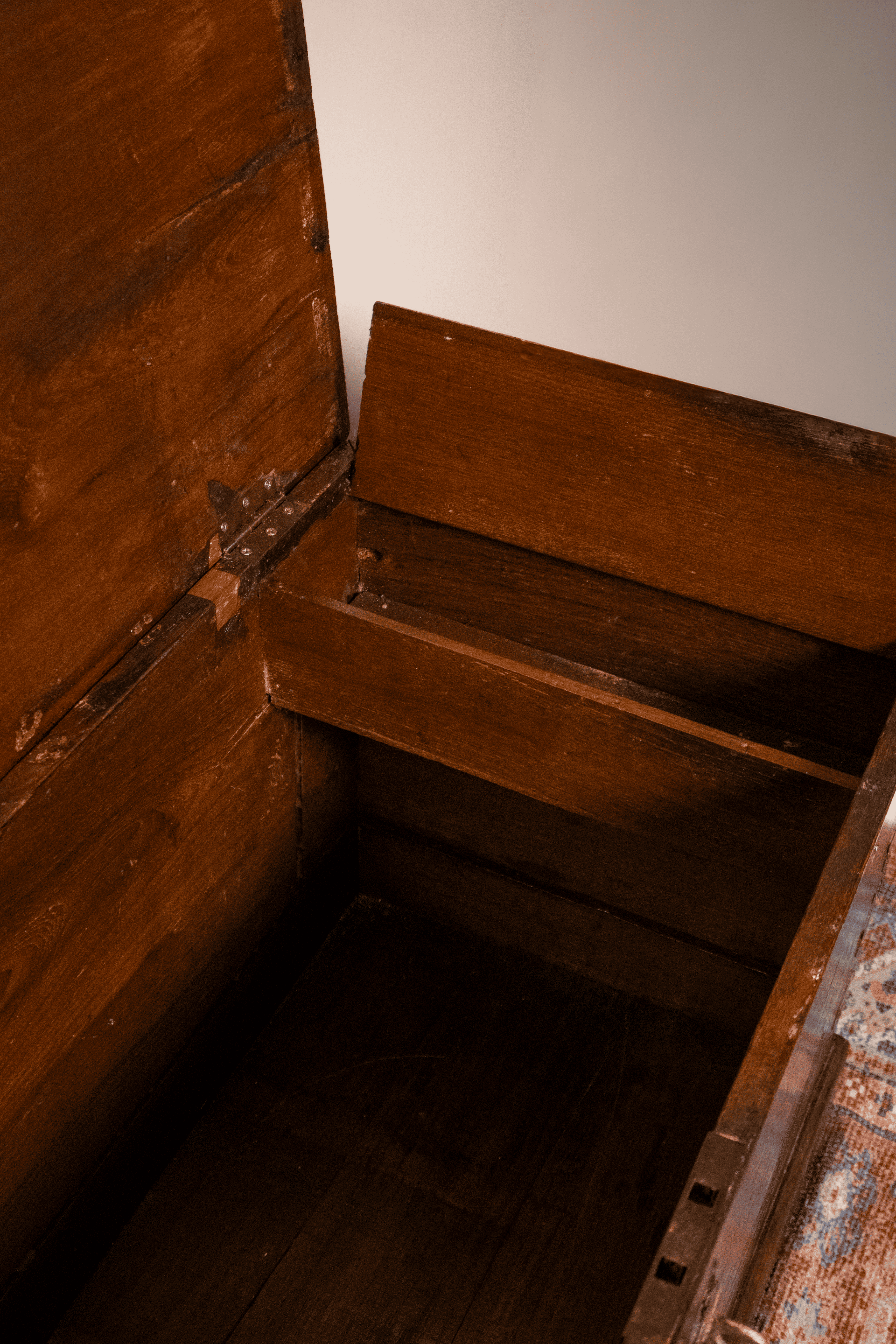 Viceroy’s Vault – Old-Growth Teak Campaign Chest / Brass-Bound Trunk