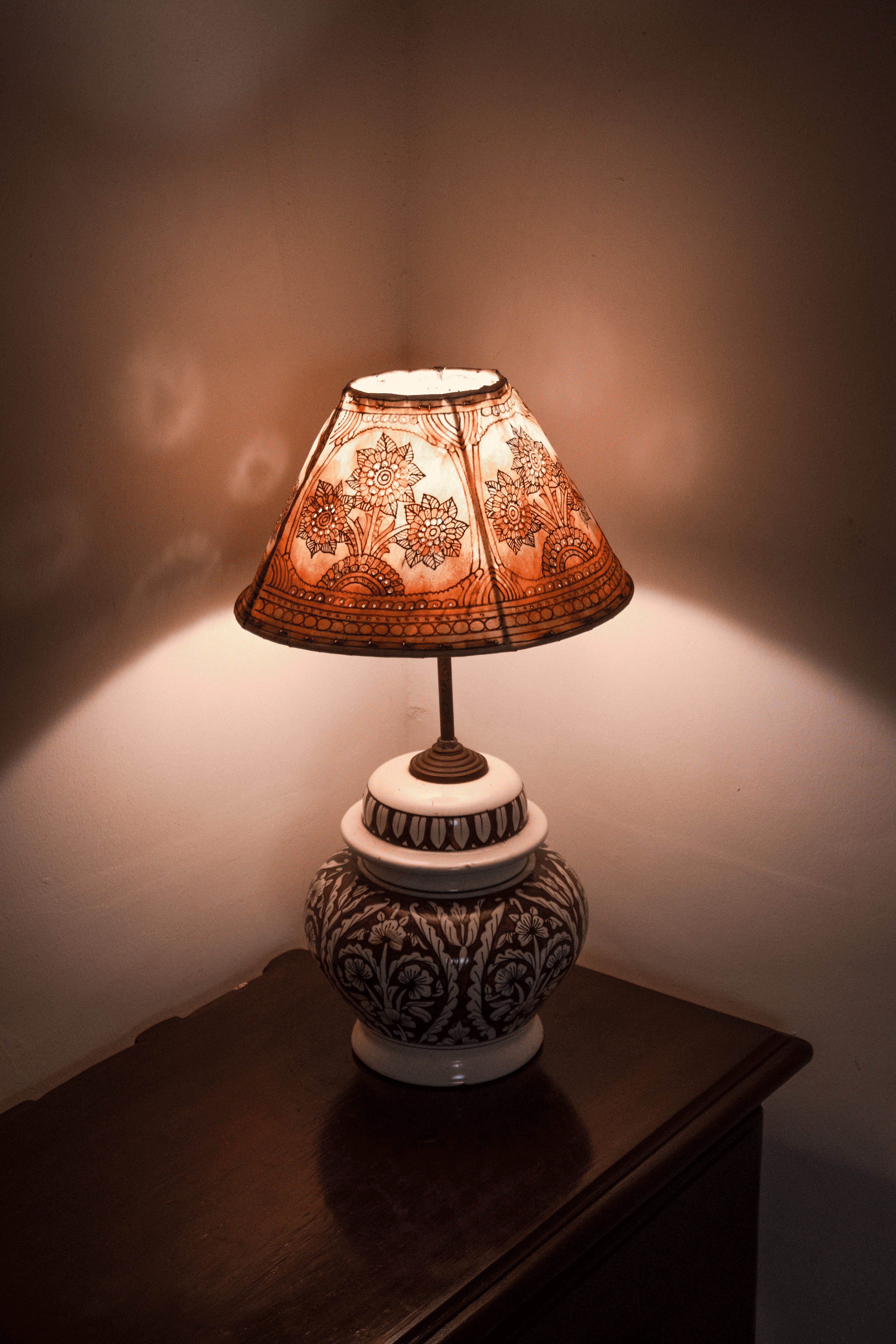 Shadow Song - Leather Shade Table Lamp